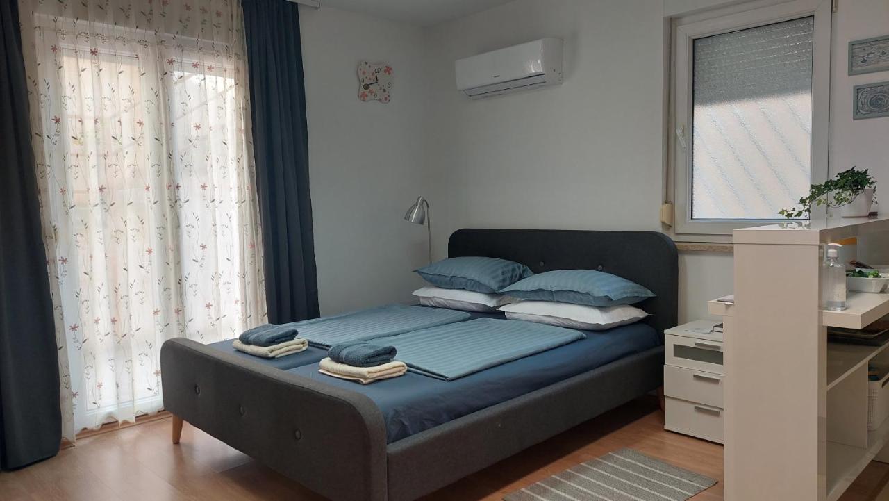 Studio 7Even Ground Floor Apartment Pula Exterior foto